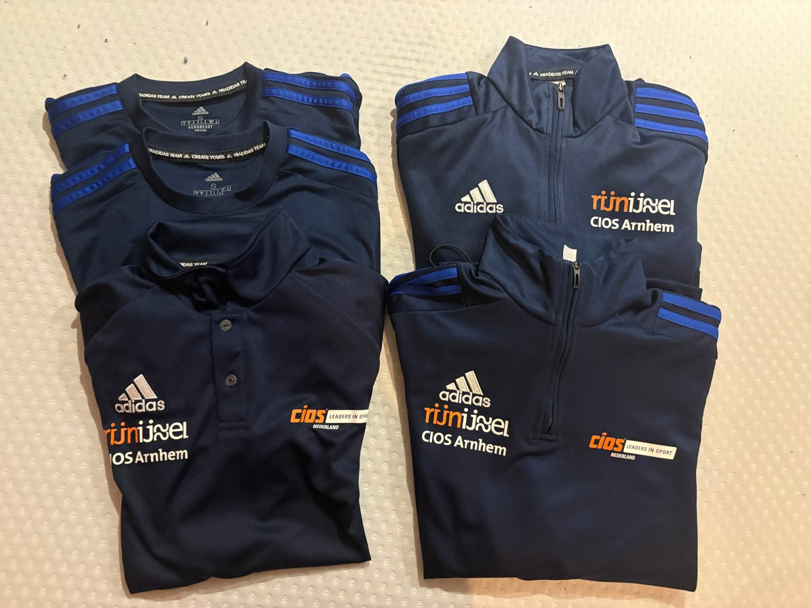 CIOS Arnhem Sportkleding Maat S - Adidas Set, Blauw, Ophalen of Verzenden, Gedragen, Algemeen