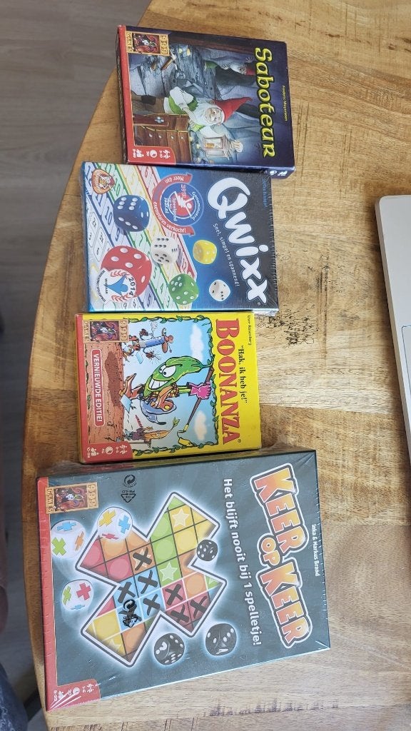 Diverse spellen, 999 games, Nieuw, Ophalen of Verzenden, Vijf spelers of meer