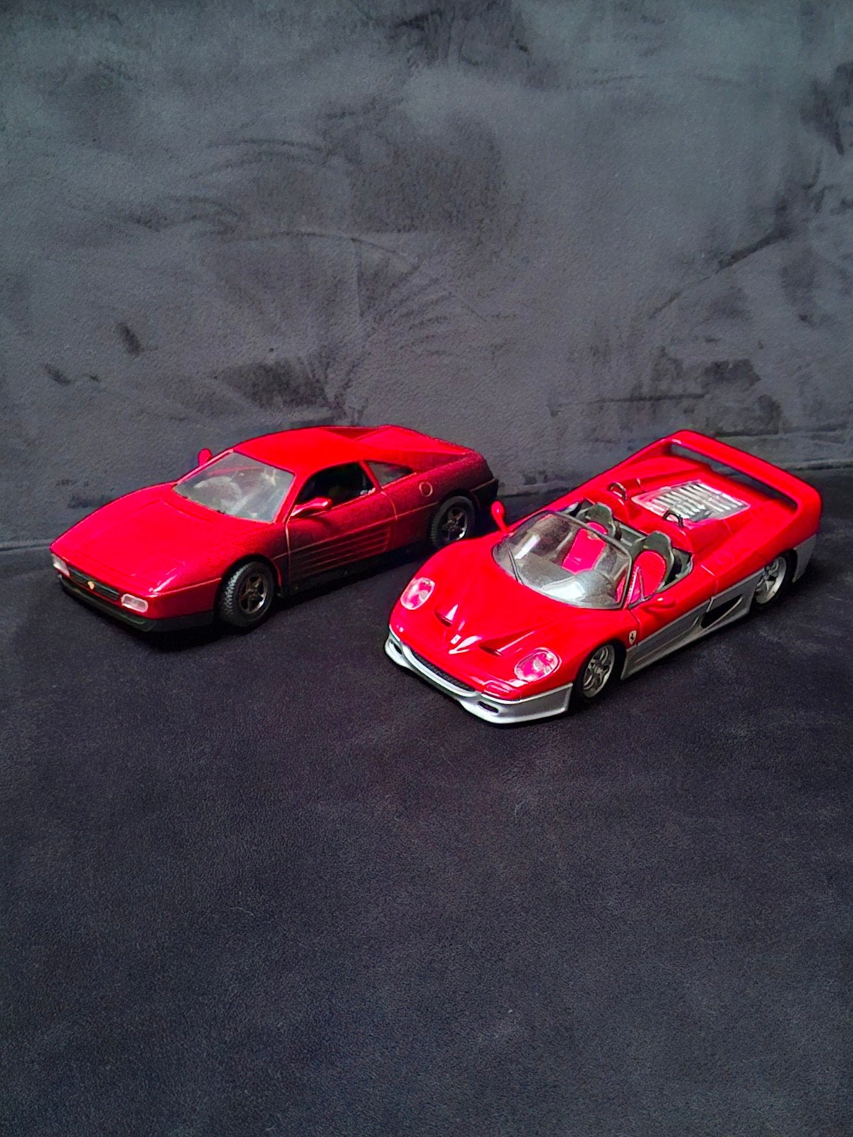 Ferrari F50 (Maisto) & 348 TB (Mira) 1:24 schaalmodellen, Ophalen of Verzenden, Gebruikt, Auto