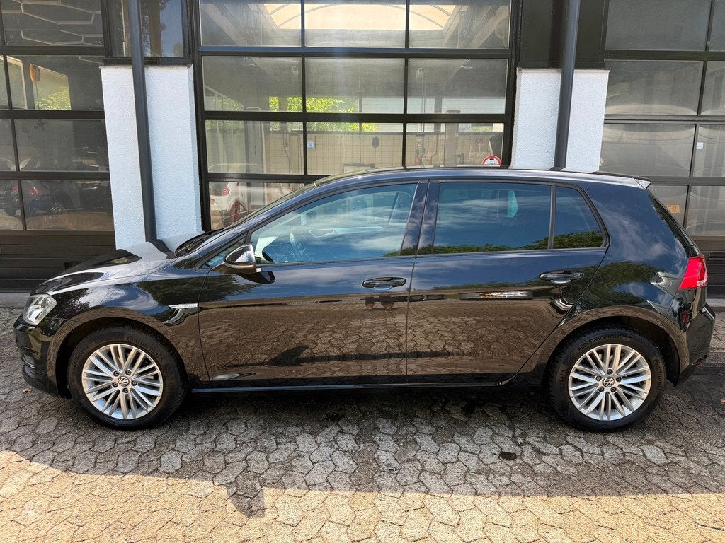 Volkswagen Golf 1.4 TSI CUP Edition*Clima*PDC*Camera*Nap*, Auto's, Voorwielaandrijving, Stof, Gebruikt, Zwart