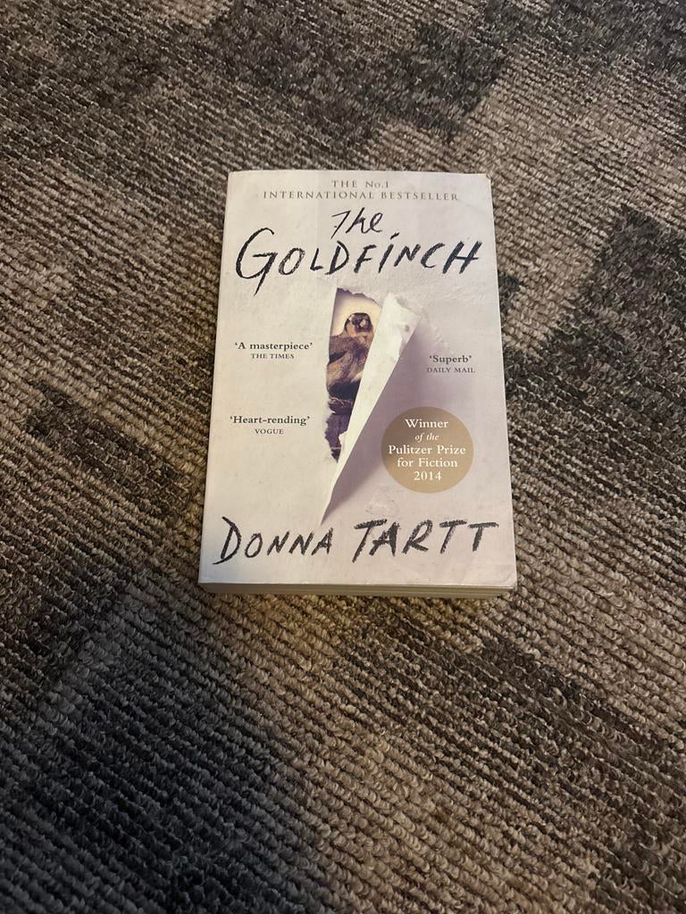 The Goldfinch - Donna Tartt (Pulitzer Prize winnaar), Ophalen of Verzenden, Zo goed als nieuw, Europa overig