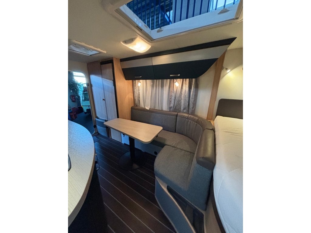 Knaus Sport en Fun 480 QL Mover Cassetteluifel vastbed,, Bedrijf, Tot en met 3, Knaus, Overige