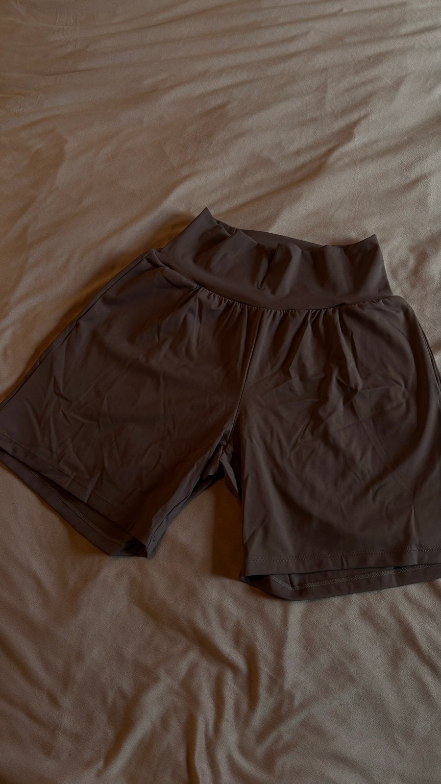 Halara Sportshort met Binnenbroekje - Maat M, Kleding | Dames, Maat 38/40 (M), Bruin, Nieuw, Ophalen of Verzenden