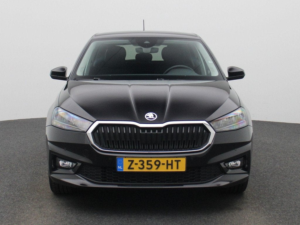 Skoda Fabia 1.0 TSI Ambition 110 PK | Automaat | Led verlich, Auto's, 12 maanden, Stof, Euro 6, Zwart
