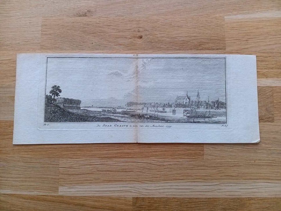 Kopergravure stad Grave, gezicht vanaf de Maas, 1739, Antiek en Kunst, Kunst | Etsen en Gravures, Ophalen of Verzenden