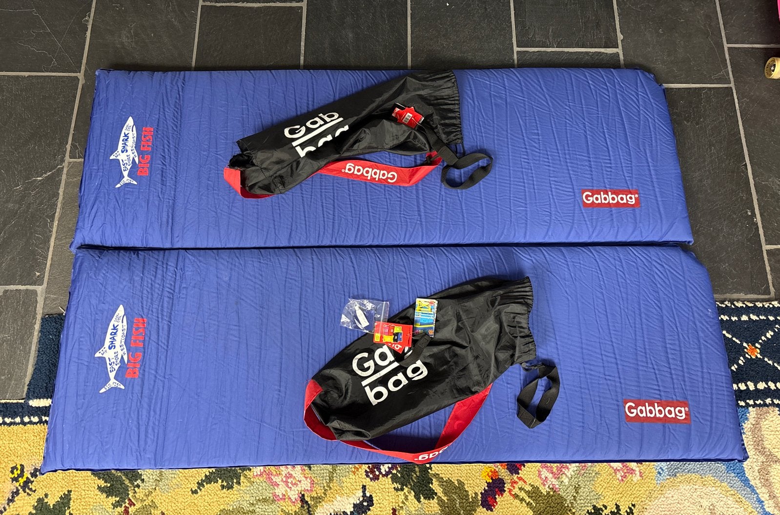 Twee Gabbag opblaasbare matrassen voor kinderen 50x155 cm, Caravans en Kamperen, Luchtbedden, Ophalen of Verzenden, Gebruikt, 1-persoons