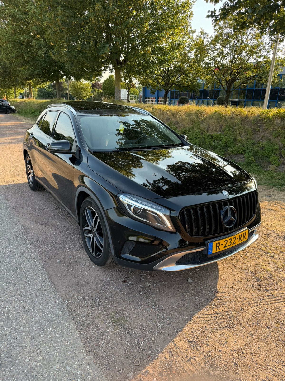 Mercedes-Benz GLA Gla200 1.6 115KW Aut7 2014 Zwart Nieuw Apk, 715 kg, Zwart, Particulier, 1335 kg