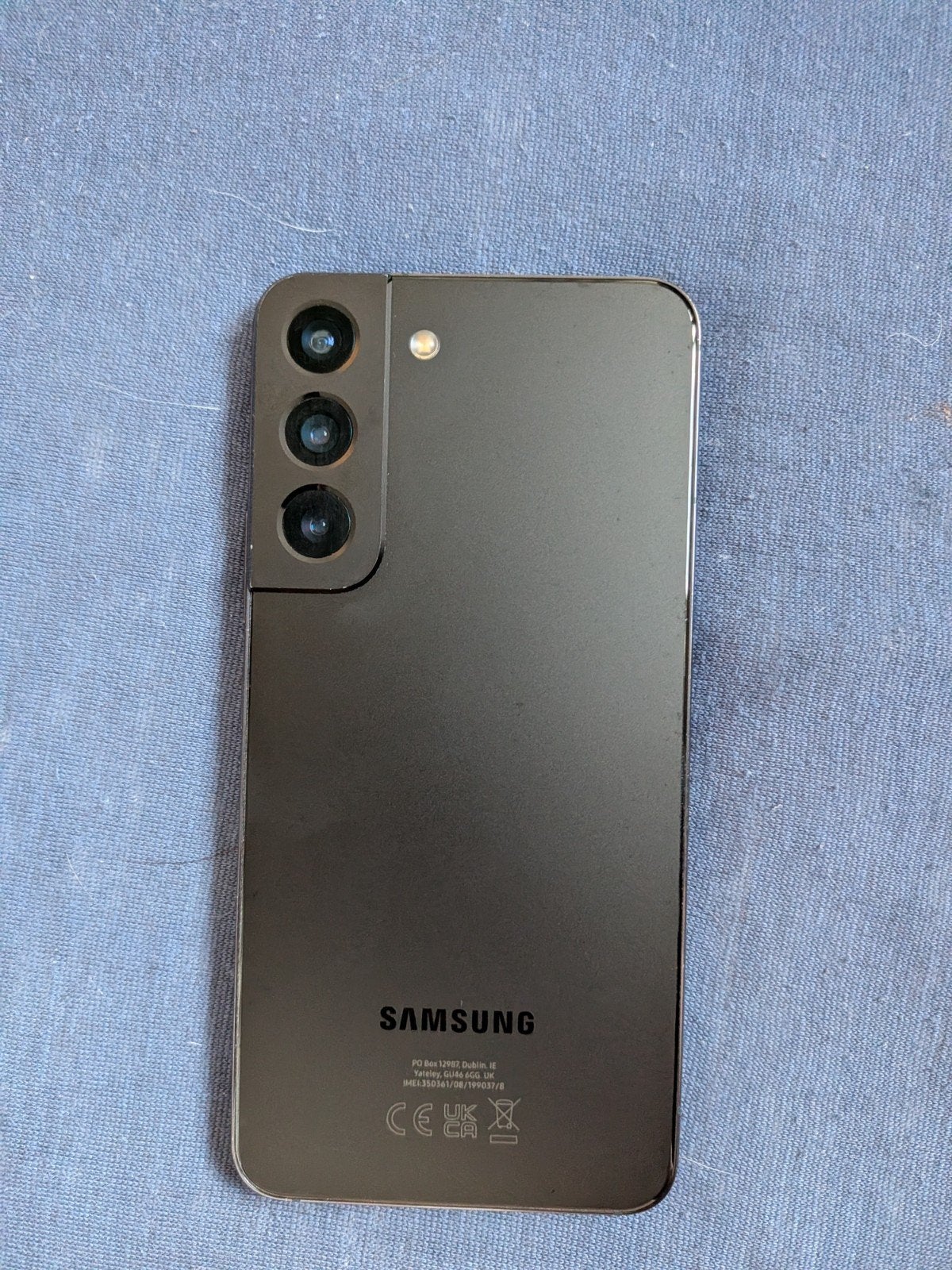 Foto 3 van Samsung Galaxy S22 128GB Zwart met doos en oplader