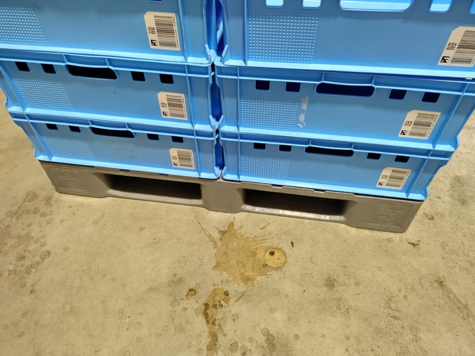 Stapelbare blauwe kratten - Ideaal voor opslag en transport, Doe-het-zelf en Verbouw, Kratten en Dozen, Ophalen, Gebruikt, 40 tot 60 cm