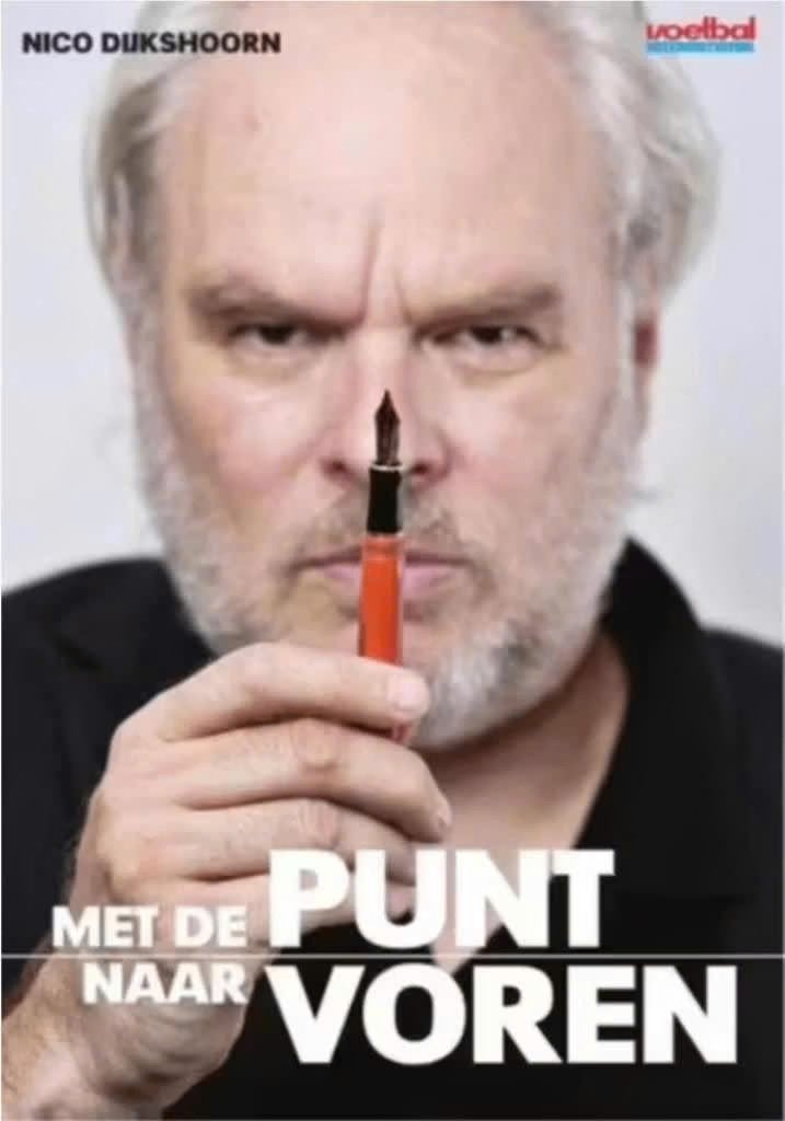 Met de punt naar voren (Nico Dijkshoorn), Boeken, Ophalen of Verzenden, Zo goed als nieuw