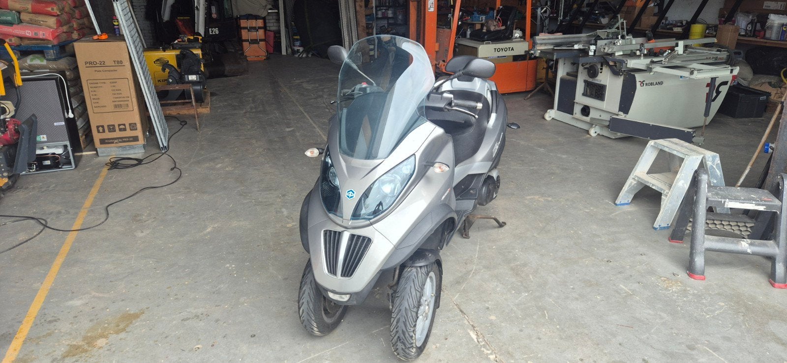 Piaggio MP3 400cc uit 2010 - Goed onderhouden, Ophalen, Gebruikt, Benzine, Overige modellen