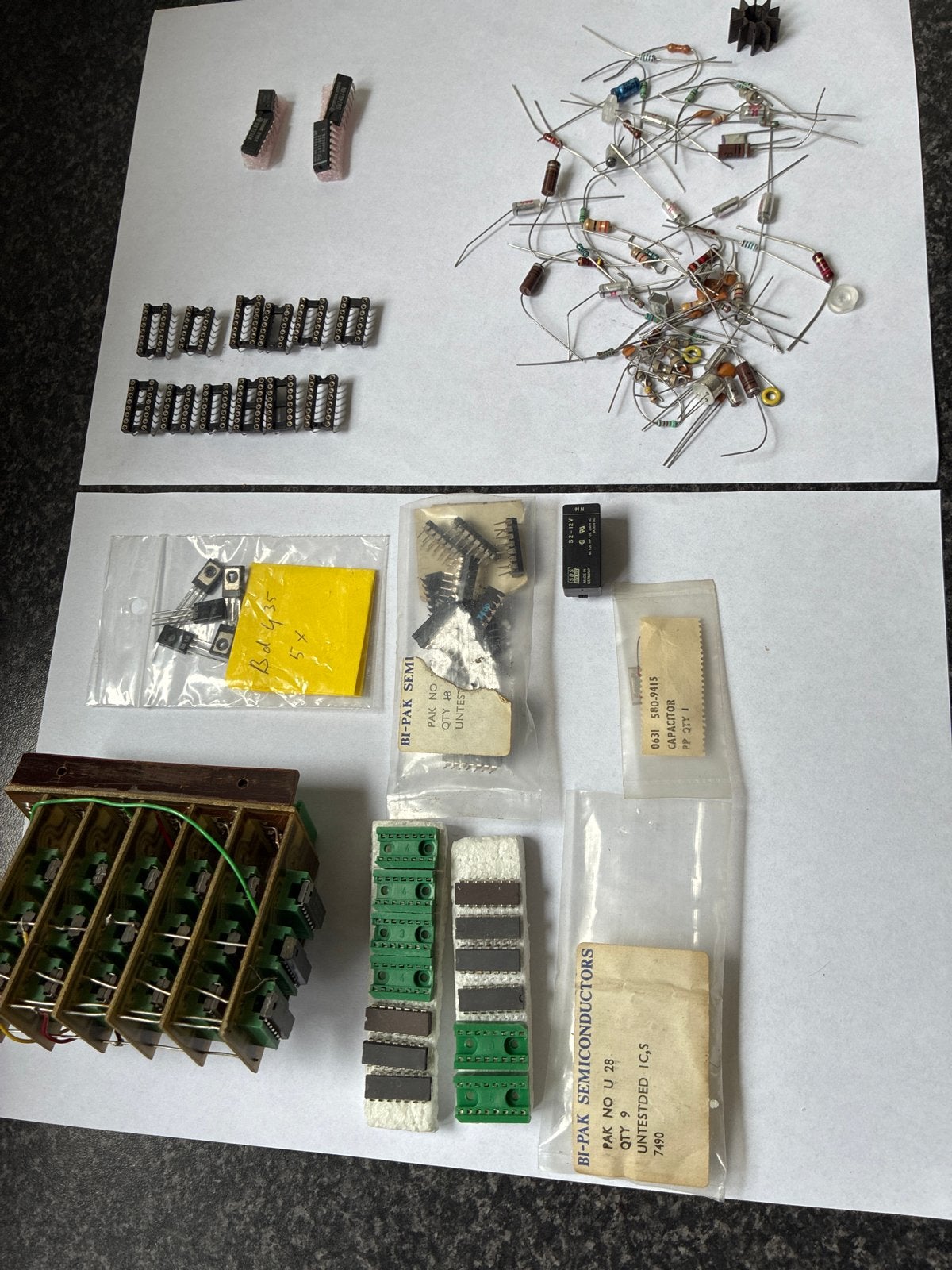 Diverse elektronica onderdelen: IC's, weerstanden, condensat, Hobby en Vrije tijd, Elektronica-componenten, Ophalen of Verzenden