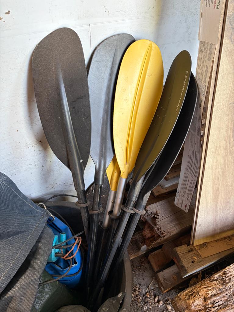 6 peddels en rubber opblaasboot, Ophalen, Zo goed als nieuw, Dubbelbladige peddel