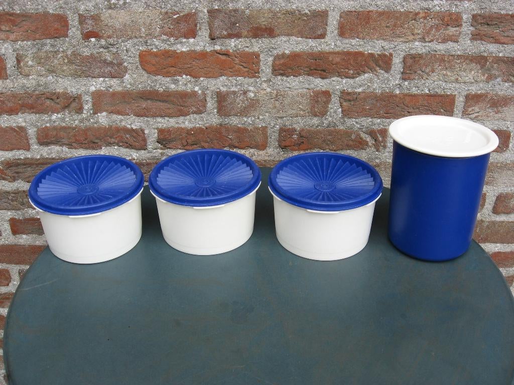 tupperware: 3 voorraaddozen met zonnedeksel - bewaardoos, Huis en Inrichting, Keuken | Tupperware, Verzenden, Zo goed als nieuw
