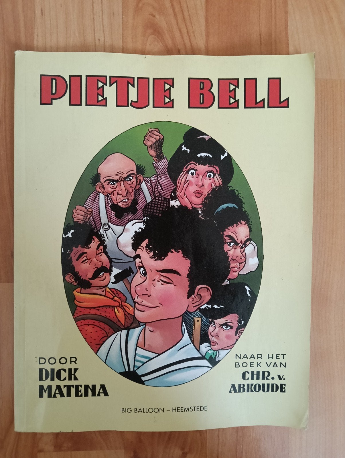 Pietje Bell stripboek door Dick Matena, Eén stripboek, Ophalen of Verzenden, Gelezen