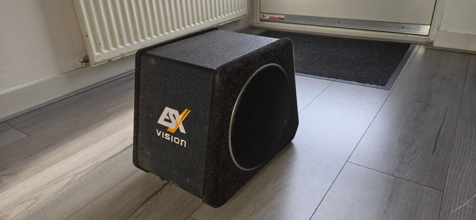 ESX V800A actieve subwoofer, Auto diversen, Ophalen of Verzenden, Gebruikt
