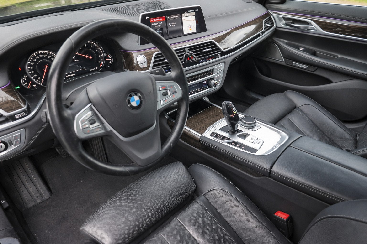 BMW 7-serie 740i High Executive Aut. | Adaptief | Luchtverin, Auto's, Automaat, Dealer onderhouden, Achterwielaandrijving, Gebruikt
