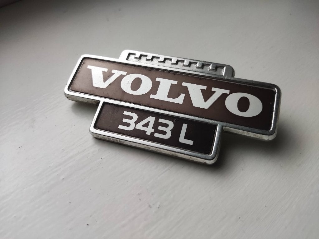 Volvo 343L embleem logo, Ophalen of Verzenden