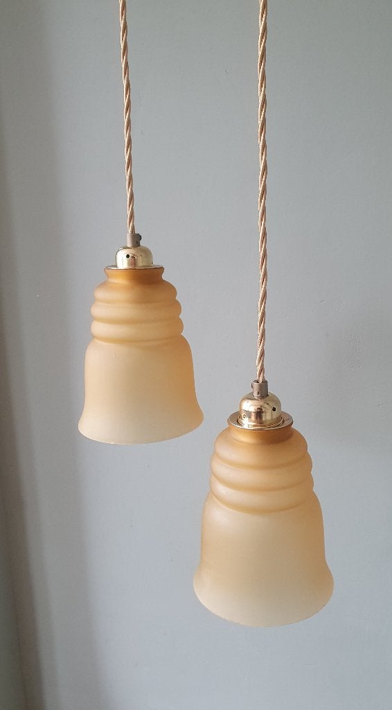 Set Vintage Franse Gele Hanglampen - Klokvorm - Glas., Gebruikt, Glas, Vintage, antiek, mid century, E27 (groot)