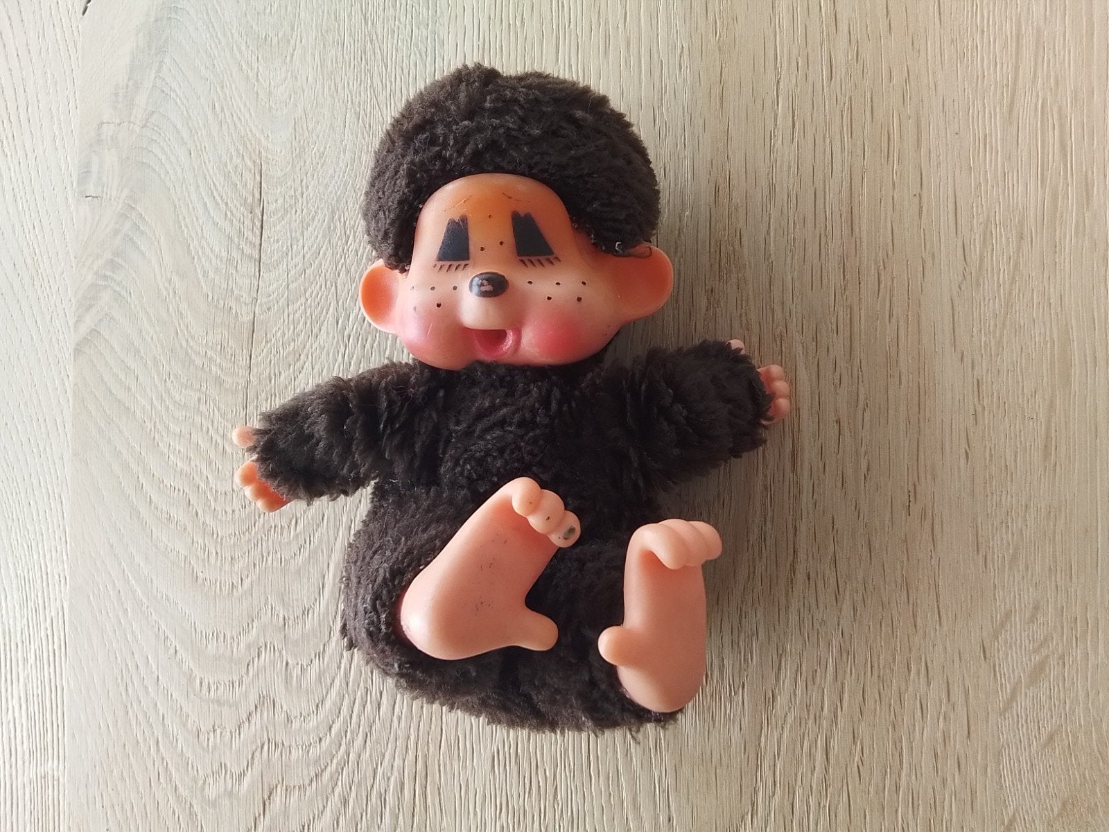 Monchchi aapje zonder staart, Kinderen en Baby's, Speelgoed | Knuffels en Pluche, Ophalen of Verzenden