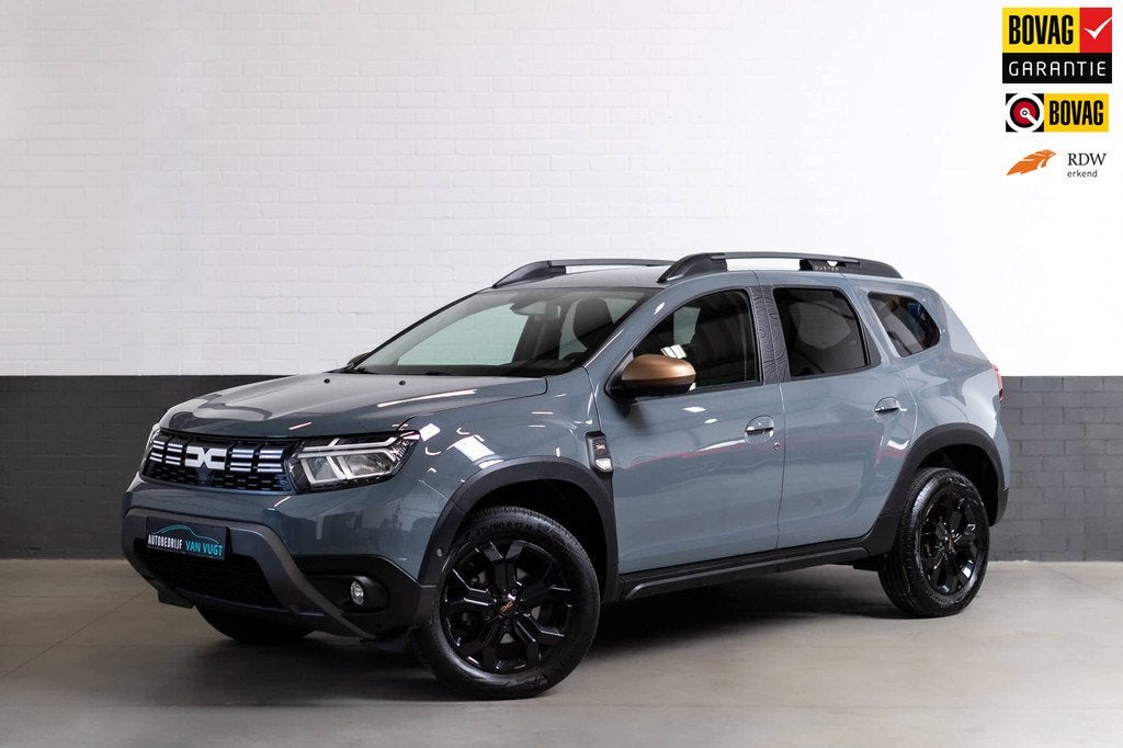 Dacia Duster 1.3 TCe 150 Extreme automaat, verwarmde stoelen, Gebruikt, Zwart, 4 cilinders, Origineel Nederlands
