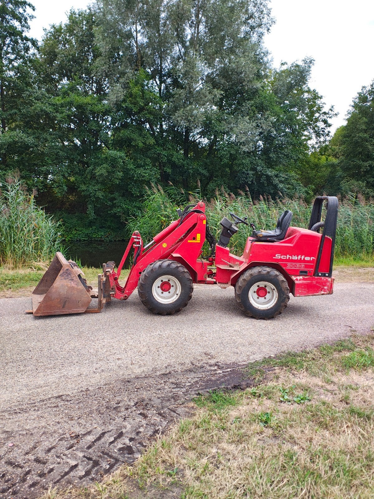 schaffer 3036, Ophalen, Wiellader of Shovel