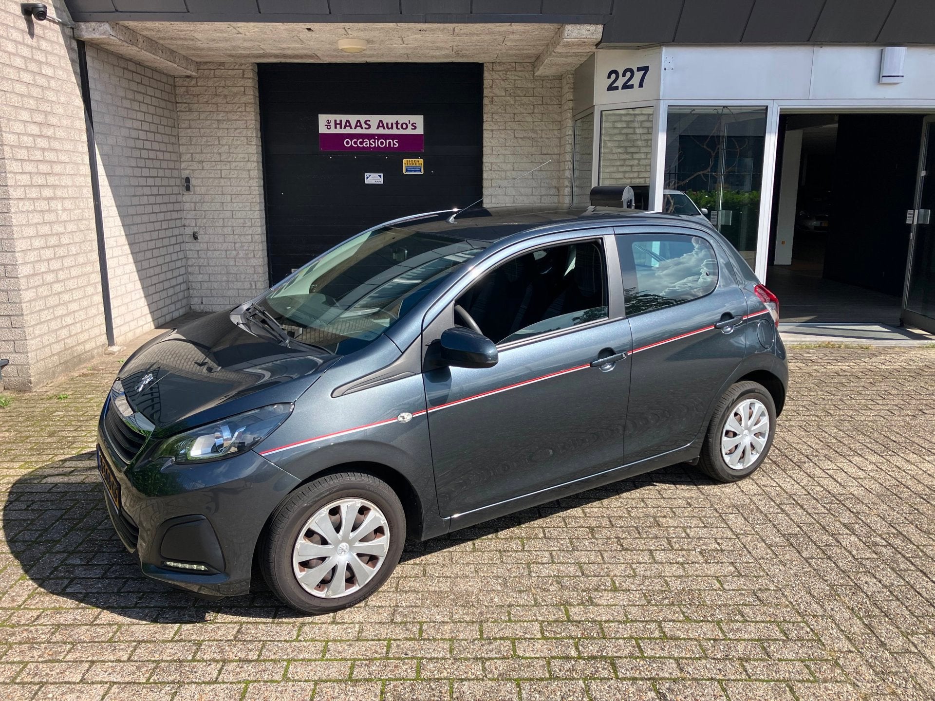 Peugeot 108 1.0 e-VTi Envy / AIRCO / 5 DEUREN / APK 2027 / M, Voorwielaandrijving, Stof, Gebruikt, Bluetooth