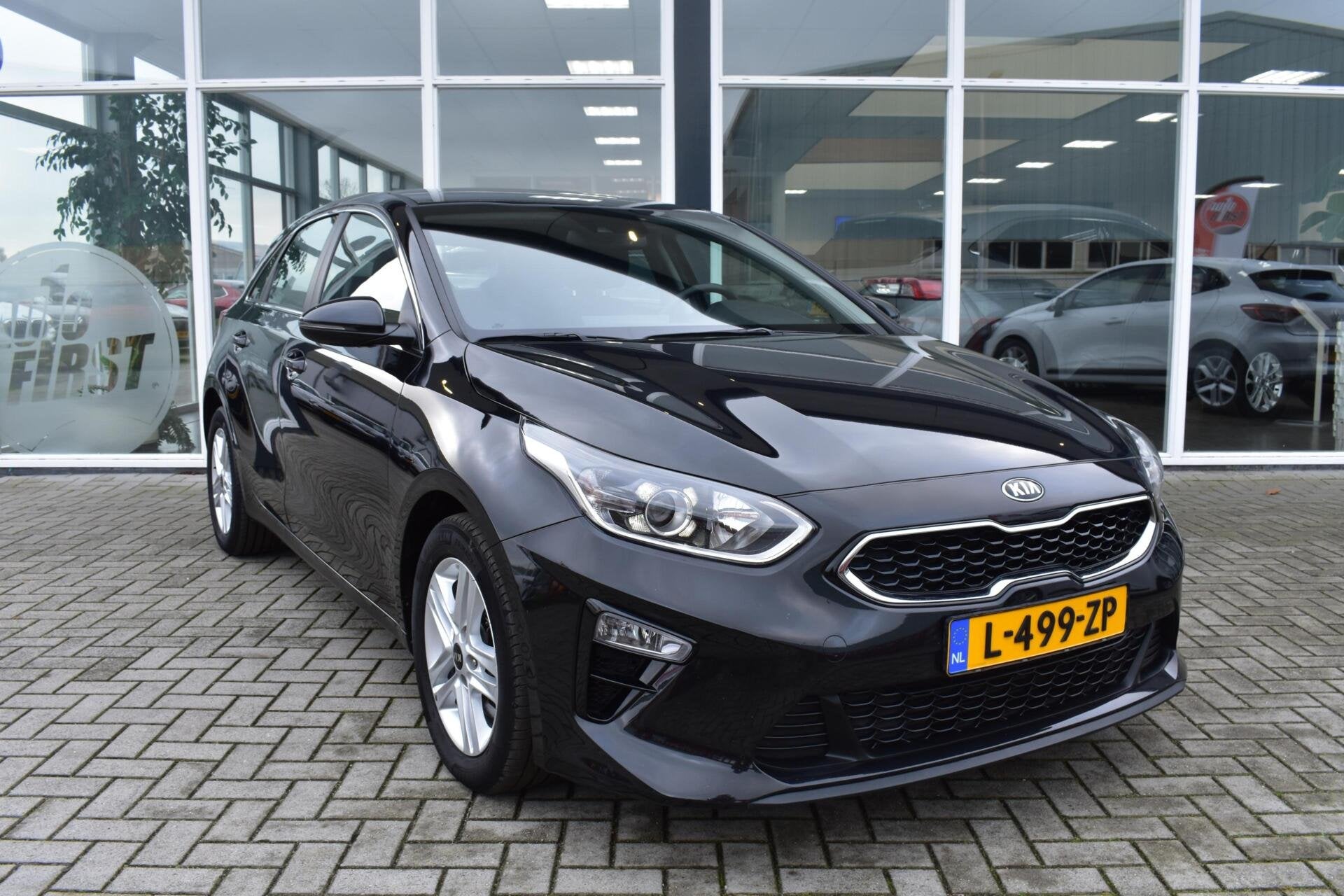 Kia Ceed 1.0 T-GDi DynamicLine|Automaat|Cruise|Navi|Camera|A, Auto's, Kia, 1272 kg, Gebruikt, Euro 6, Zwart
