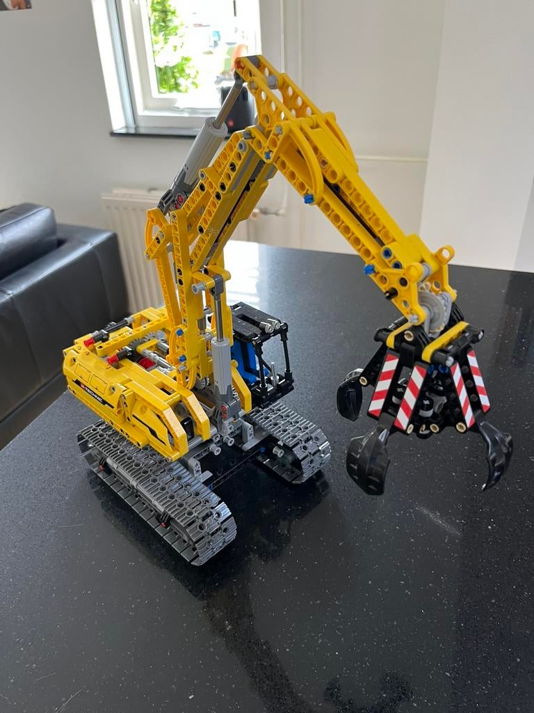 Lego Technic Graafmachine 42006 - Compleet met extra's, Kinderen en Baby's, Speelgoed | Duplo en Lego, Lego, Ophalen of Verzenden
