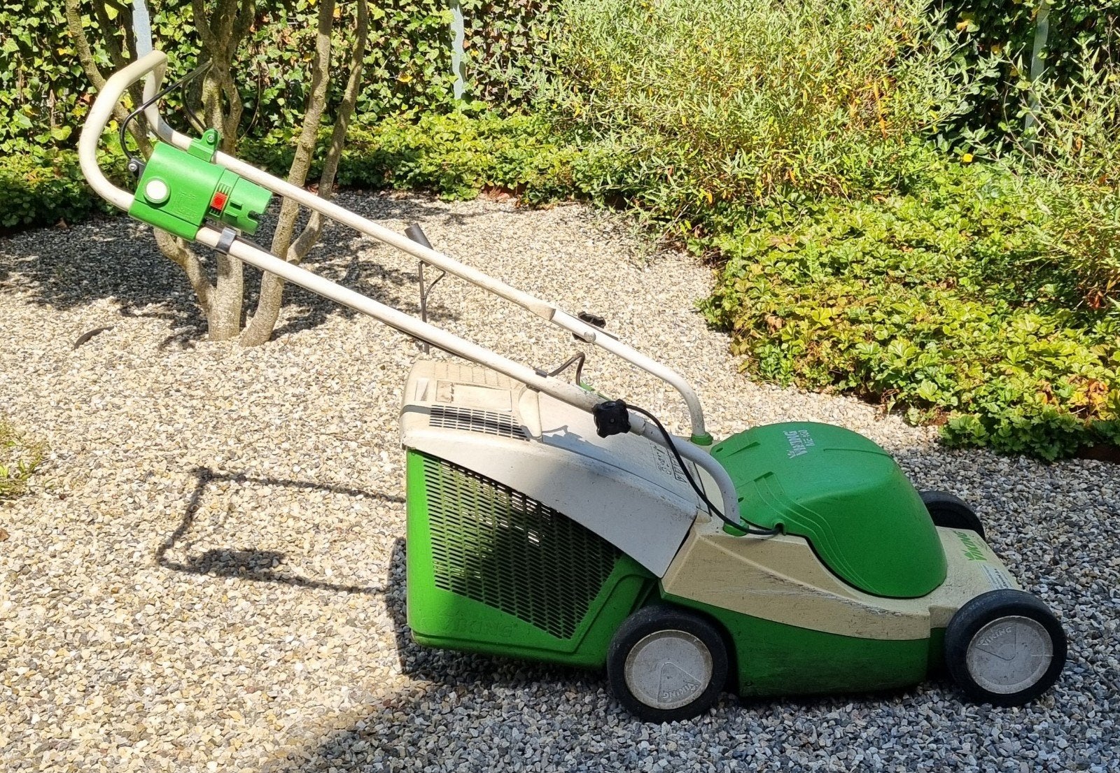 Viking ME 400 Elektrische Grasmaaier met Opvangbak, Ophalen, Gebruikt, Elektrische grasmaaier, Opvangbak