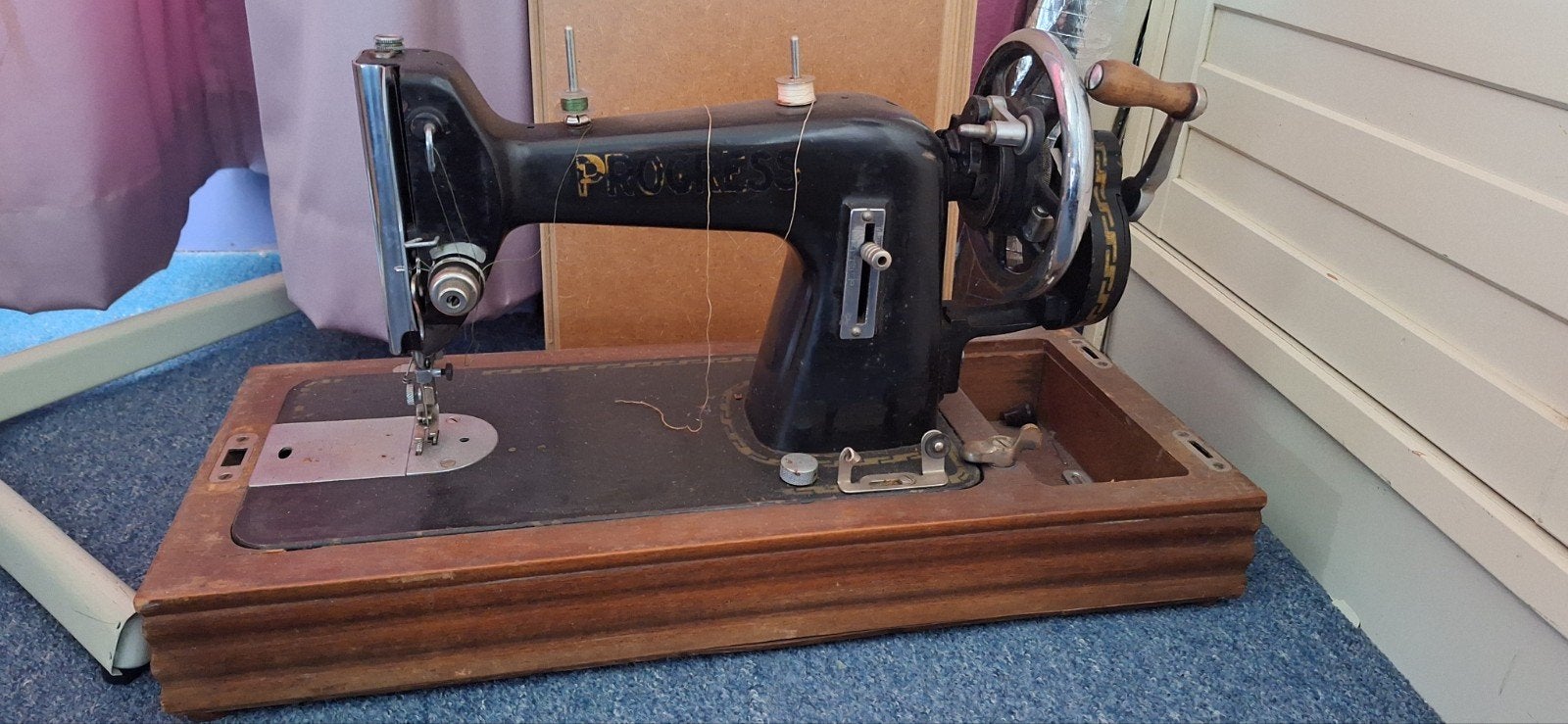 Antieke Naaimachine - Vintage Decoratie of Restauratie, Ophalen