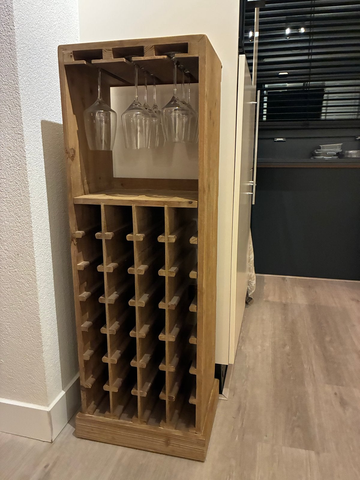 Houten wijnrek met glazenhouder, Ophalen, Gebruikt, 25 flessen of meer, 75 – 100