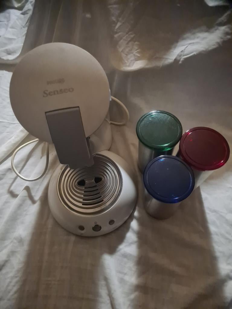 Senseo koffiezetapparaat met 3 pads voorraadbussen, Ophalen of Verzenden, Gebruikt, Koffiemachine, Koffiepads en cups