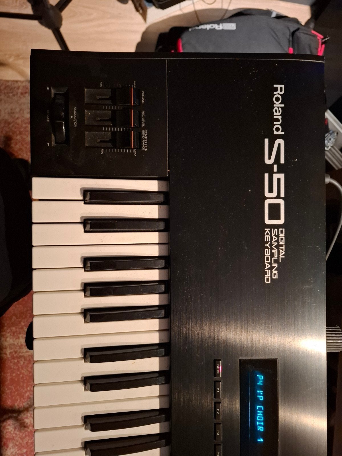 Roland S-50 Digital Sampling Keyboard met Gotek USB, Ophalen, Gebruikt