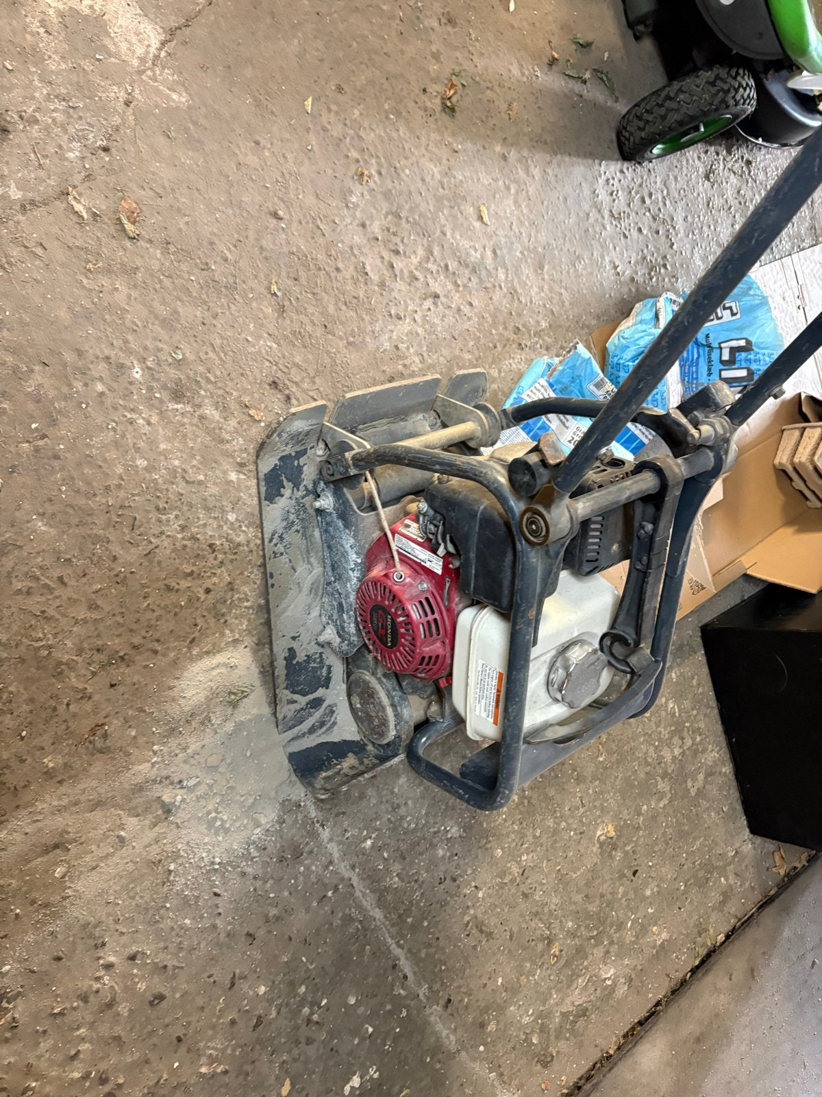 Trilplaat met Honda motor - Perfect voor bestrating, Ophalen, Gebruikt