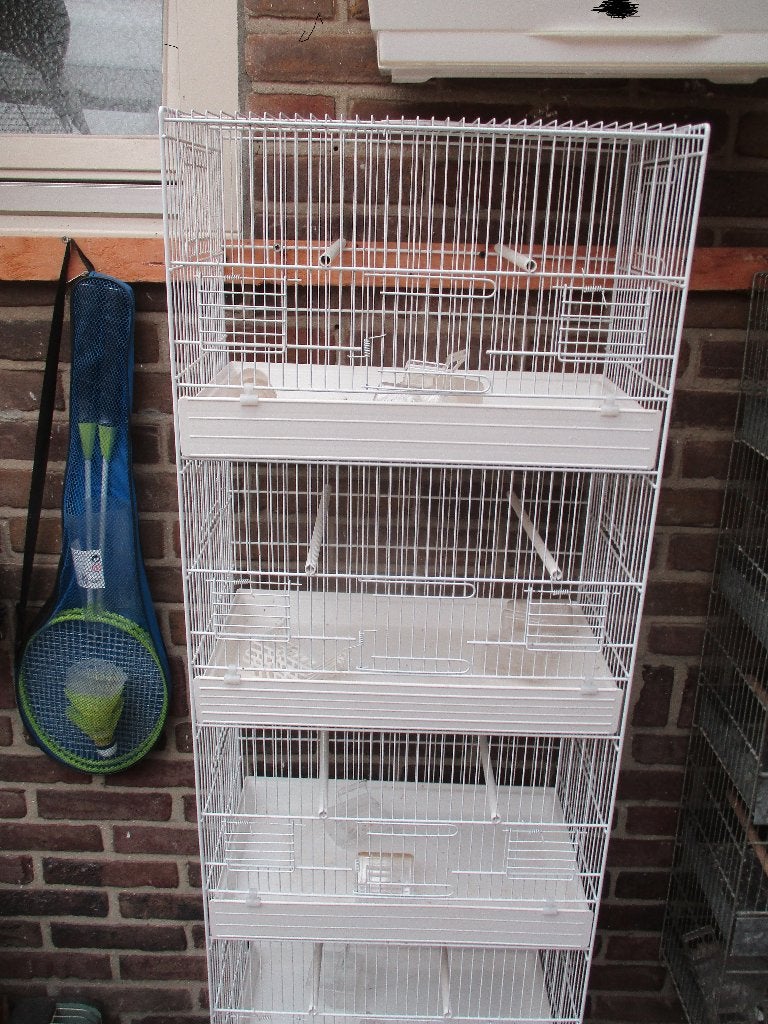 4 dlg. broedtoren                  metaal, Ophalen, Zo goed als nieuw, Metaal, Vogelkooi
