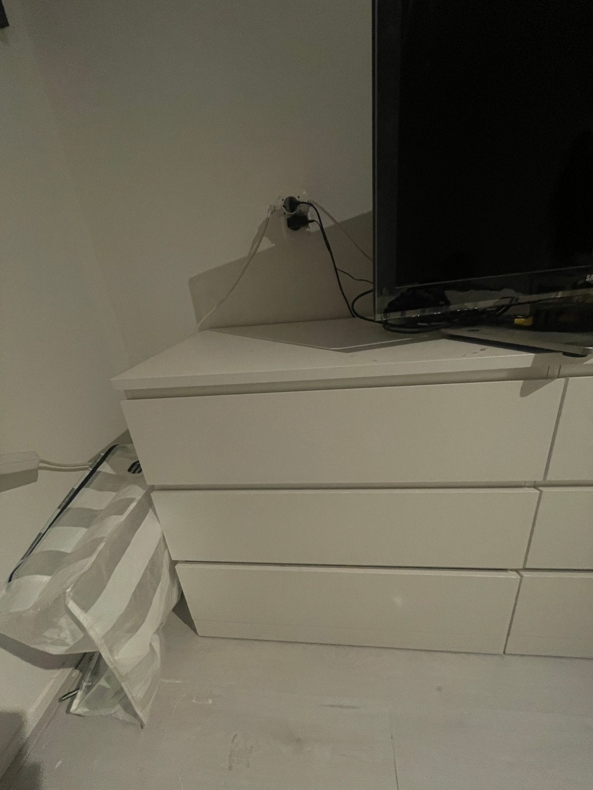Ikea drawer malm, Huis en Inrichting, Ophalen of Verzenden, Zo goed als nieuw