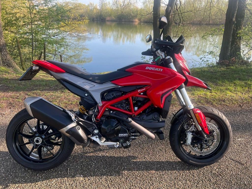 DUCATI HYPERMOTARD 939 (bj 2018), Motoren, DUCATI, 2 cilinders, Motorrijbewijs A, Bedrijf