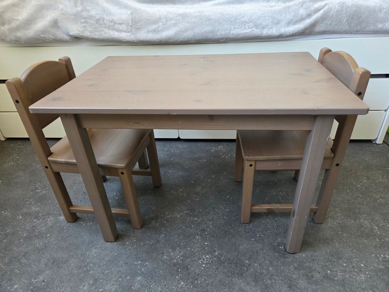 Kindertafel met 2 stoeltjes,ikea, Ophalen of Verzenden, Gebruikt, Tafel(s) en Stoel(en)