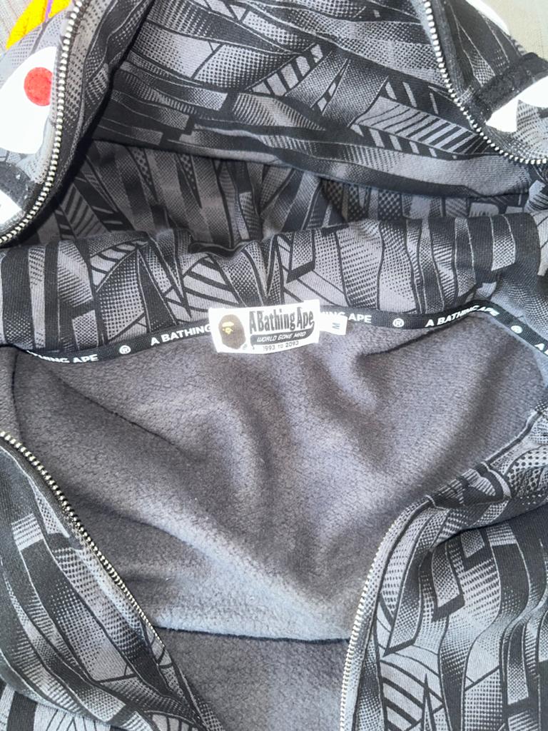 A Bathing Ape BAPE Shark Hoodie Vest - Zo goed als nieuw Maa, Ophalen of Verzenden, Zo goed als nieuw, Maat 48/50 (M), Grijs