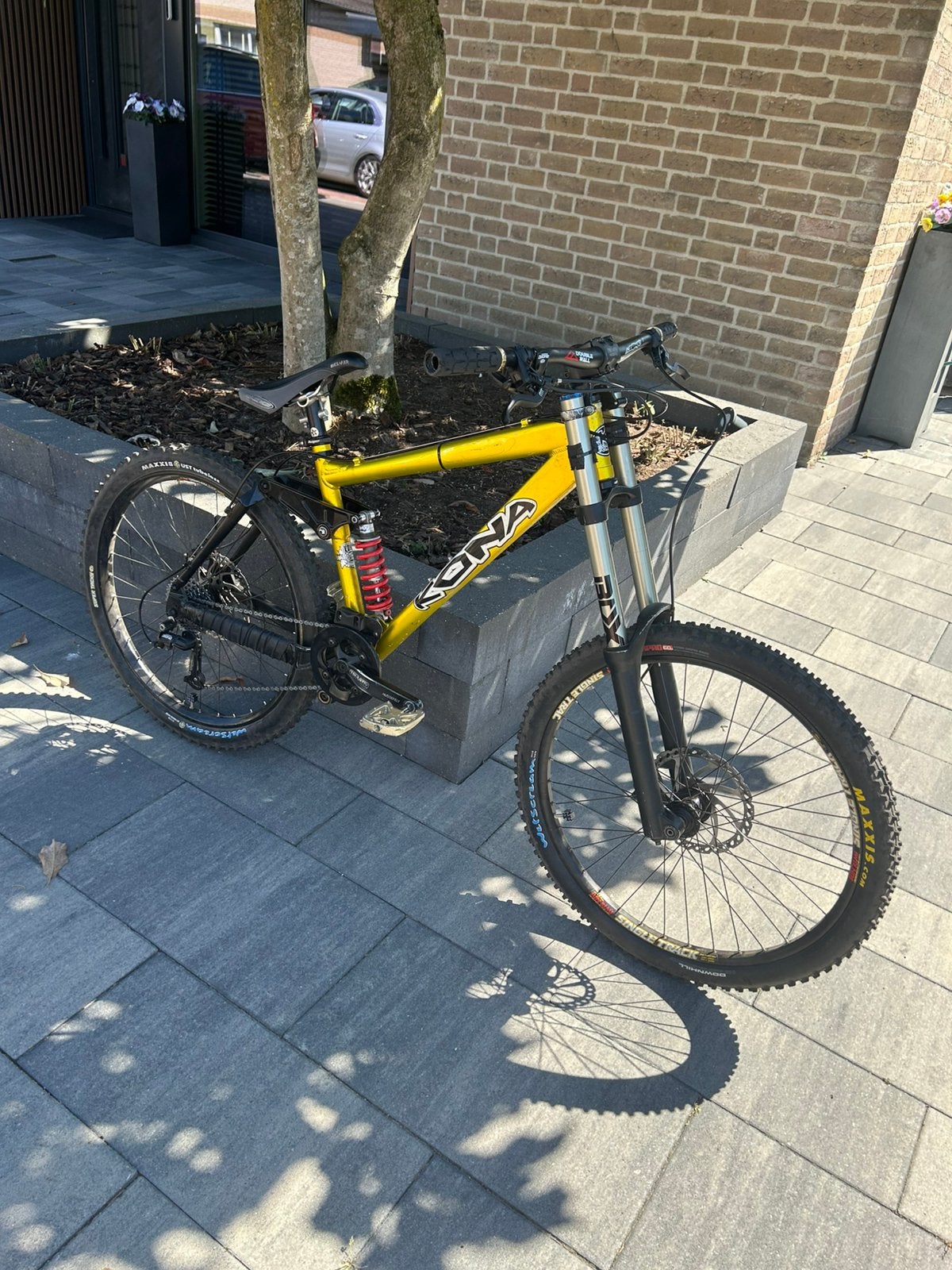 Kona stinky oersterke Downhill/freeride mountainbike, 20 inch of meer, Gebruikt, Heren, Versnellingen