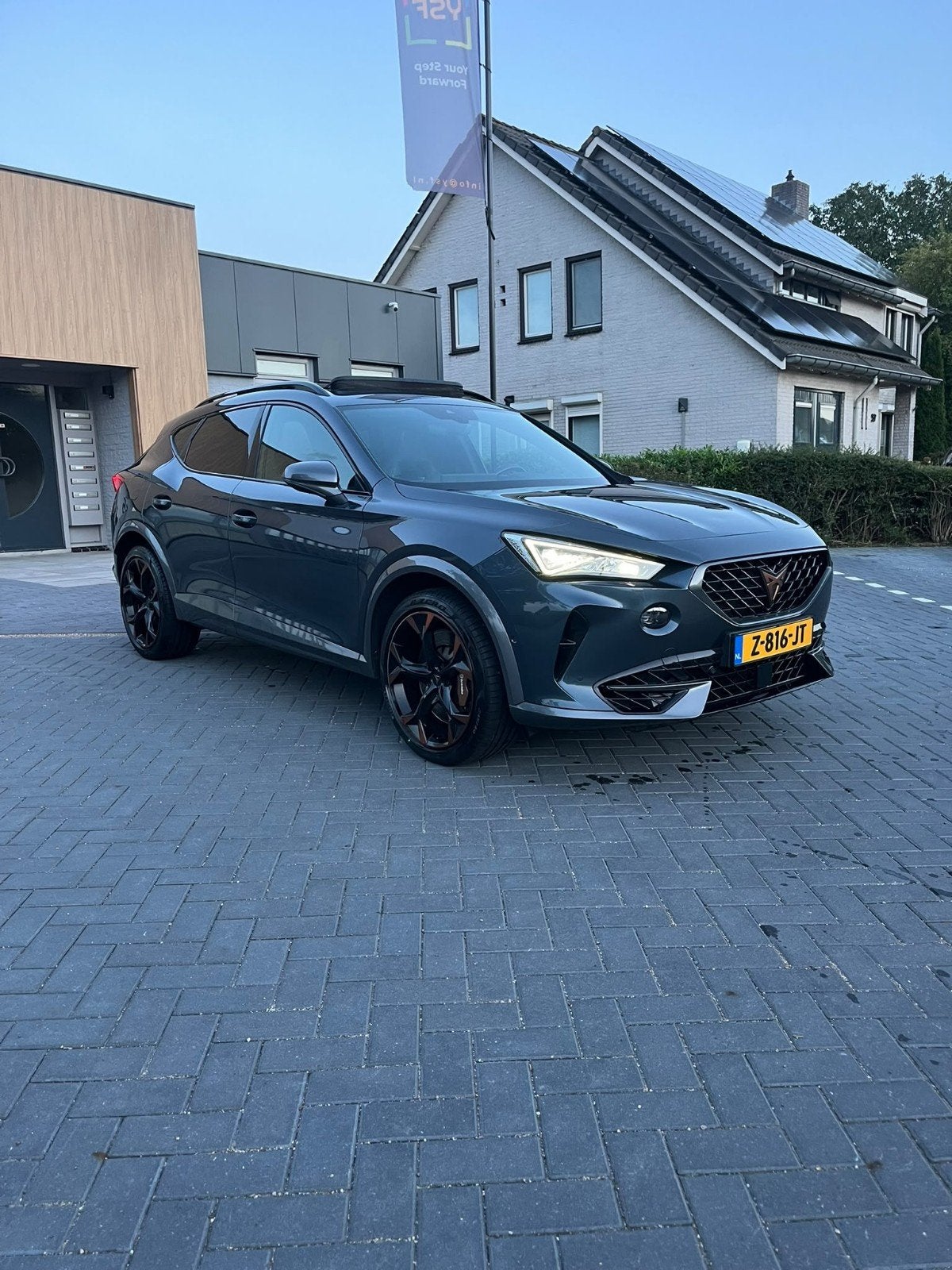 Cupra Formentor 2.0 TSI 310pk 4DRIVE Dsg-7 2021 Grijs, Auto's, 1800 kg, Zwart, 4 cilinders, 310 pk