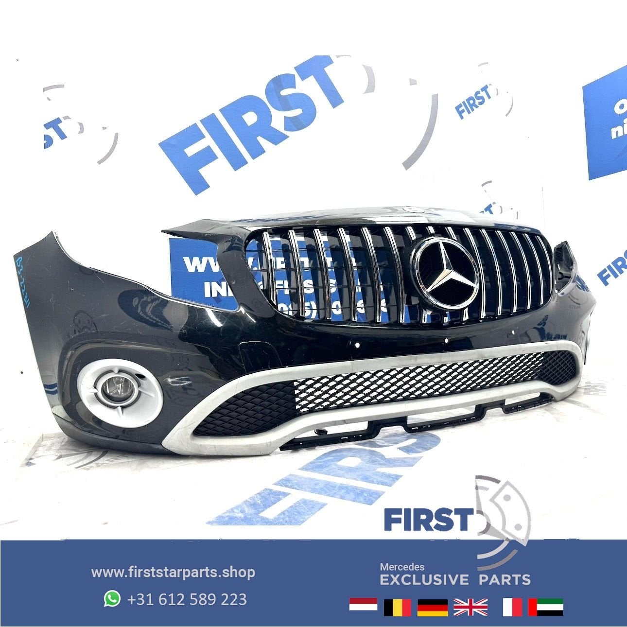 W156 BUMPER GLA COMPLEET X156 VOORBUMPER X156 ZWART WIT GRIJ, Gebruikt, -, Voor, Ophalen of Verzenden