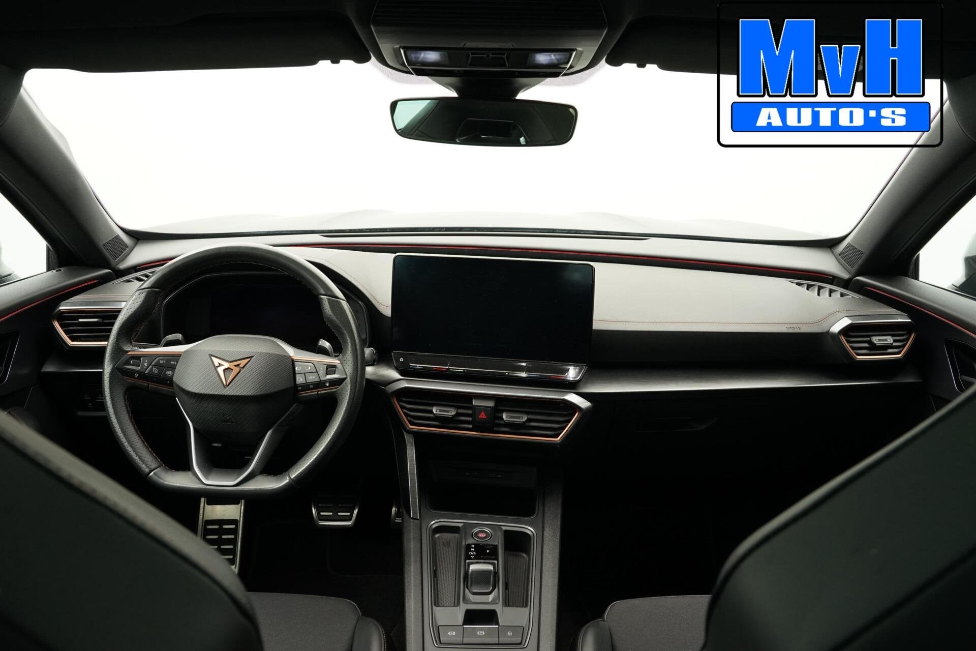CUPRA Formentor 1.4 PHEV VZ Performence|PANO|KUIPST|TREKH|SO, Auto's, Cupra, Gebruikt, 4 cilinders, Formentor, Leder en Stof