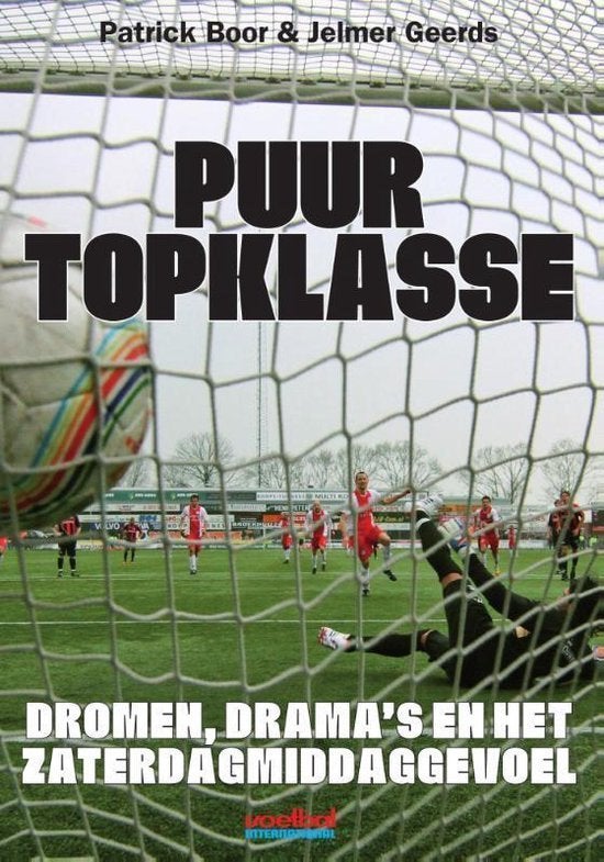 voetbalboek- Puur Topklasse, Ophalen of Verzenden, Zo goed als nieuw, Balsport