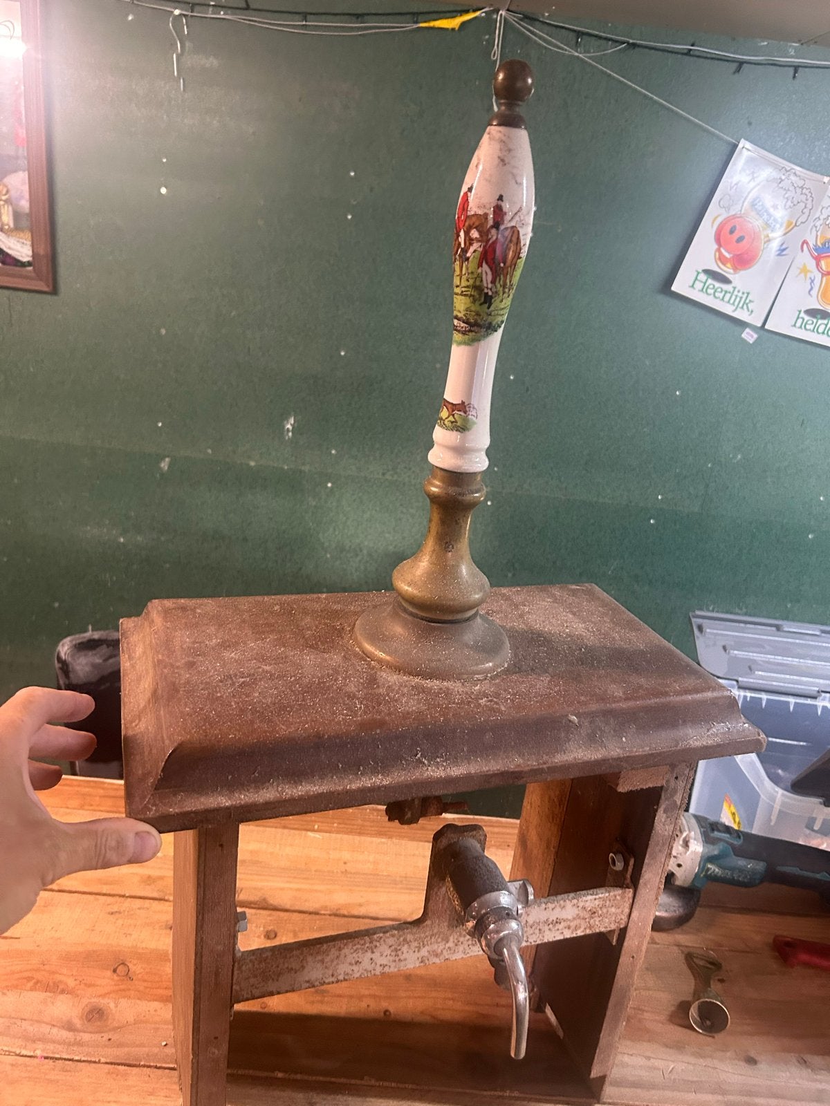 Vintage biertap met jachttafereel, Antiek en Kunst, Ophalen
