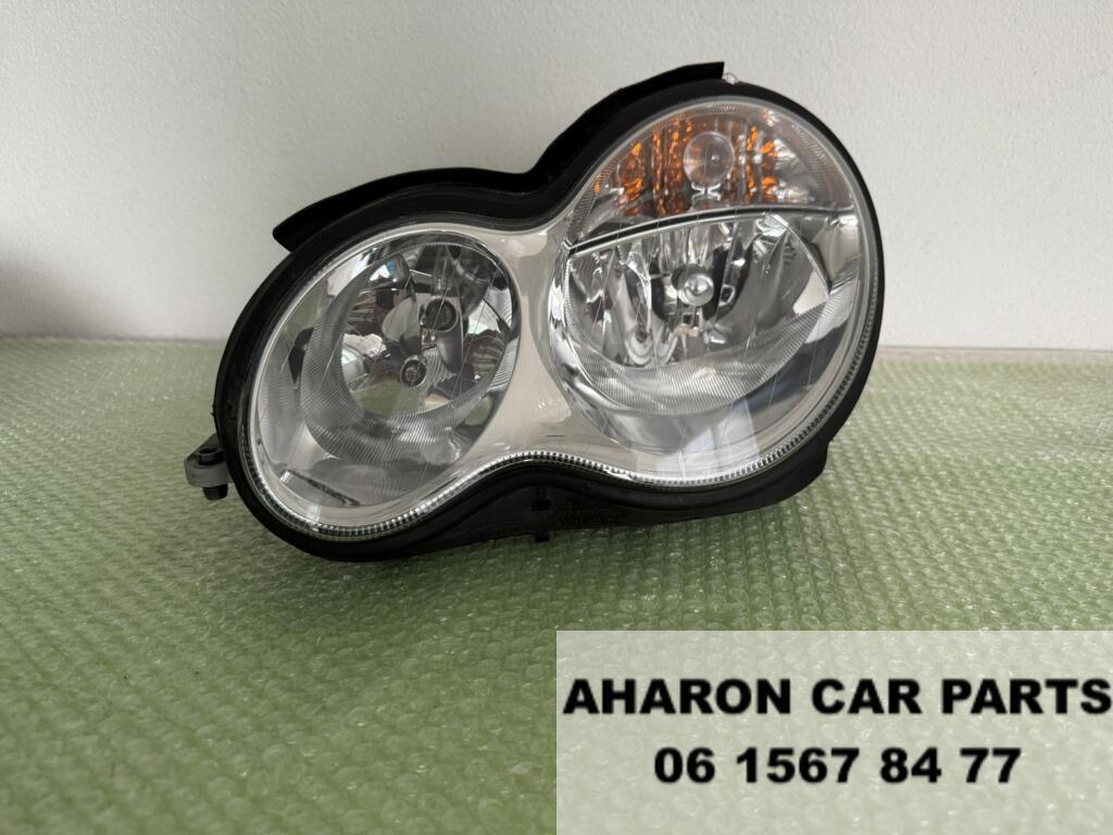 W203 facelift Koplamp Links A2038203161 Mercedes C klasse, Auto-onderdelen, Verlichting, Gebruikt, Ophalen of Verzenden