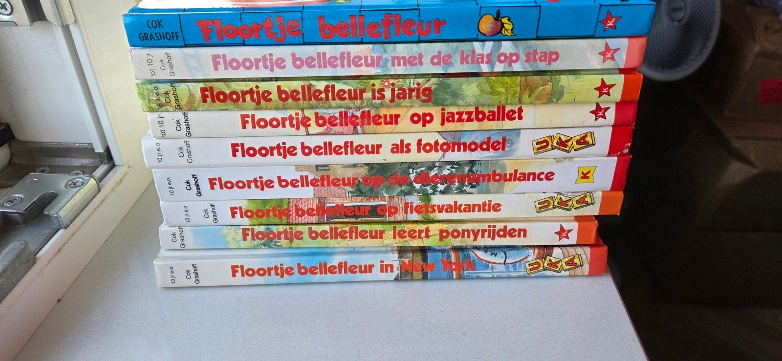 9x Floortje Bellefleur – Kluitman kinderboeken jaren 80/90, Boeken, Ophalen of Verzenden, Gelezen, Kind en Jeugd
