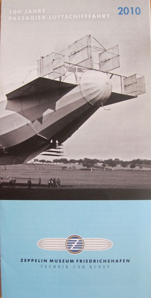 folder van het Zeppelin museum in Friedrichshafen - 2010, Ophalen of Verzenden, Zo goed als nieuw, Folder