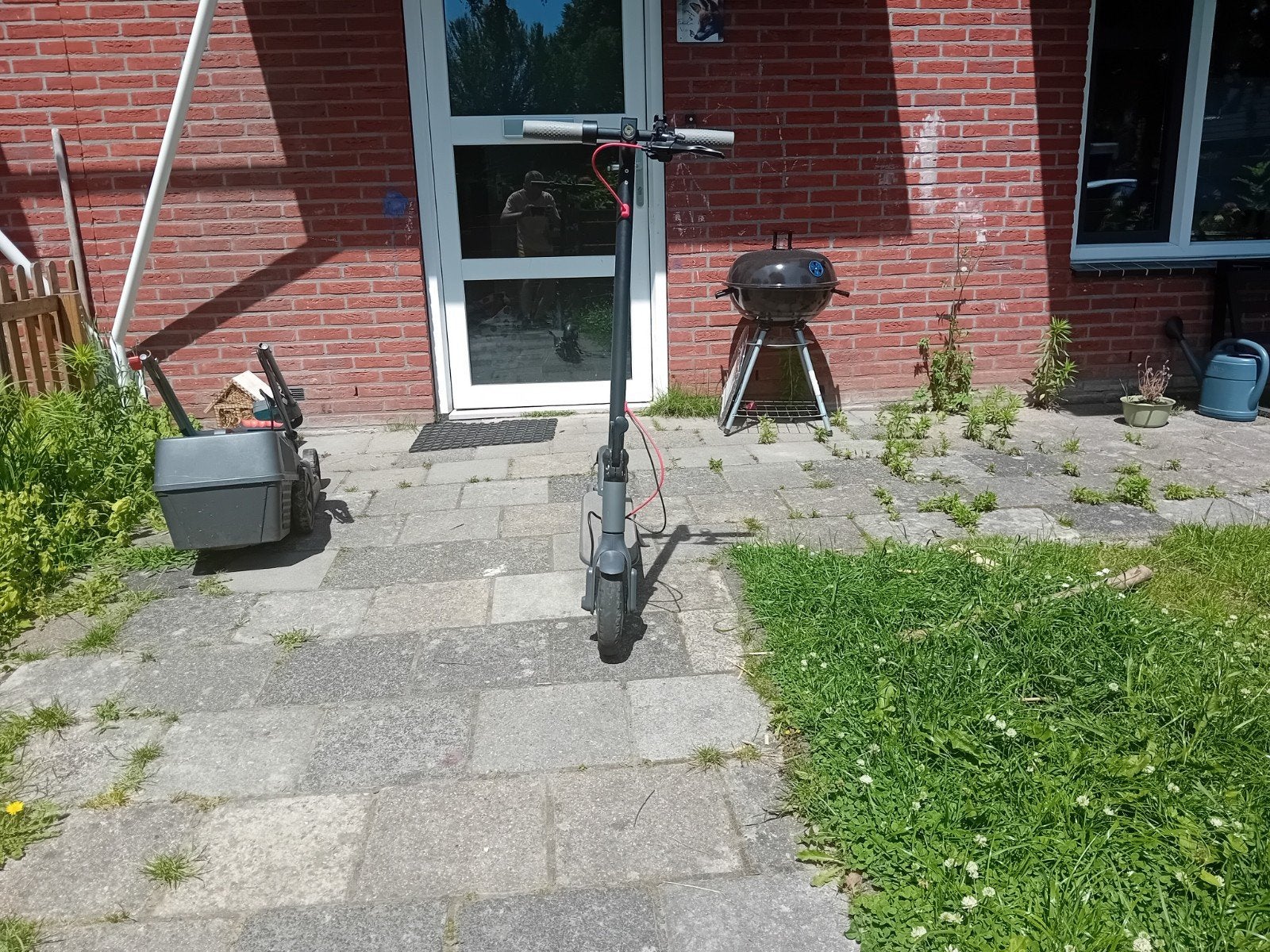 Elektrische step met oplader, Fietsen en Brommers, Steps, Ophalen, Gebruikt, Elektrische step (E-scooter), Rolu
